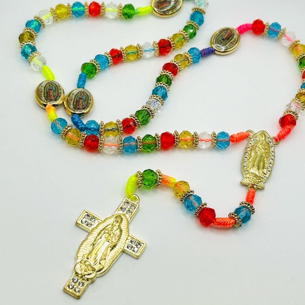 Catholic Our Lady of GuadalupeVirgin Mary Rosary Necklace Prayer Crucifix NWOT